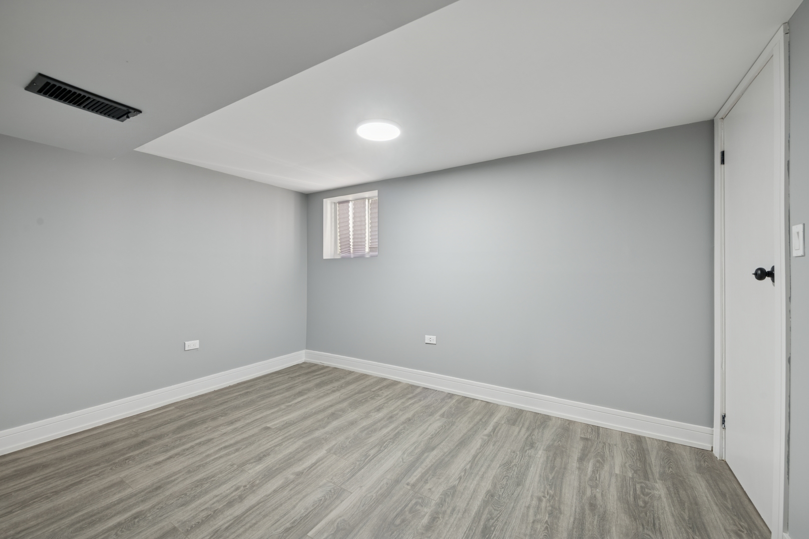 76 East 100th Place Chicago IL 60628