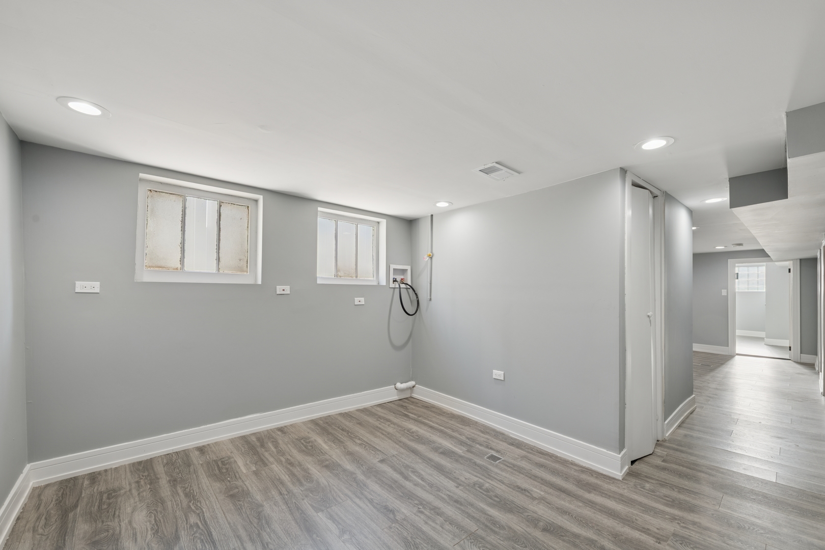 76 East 100th Place Chicago IL 60628