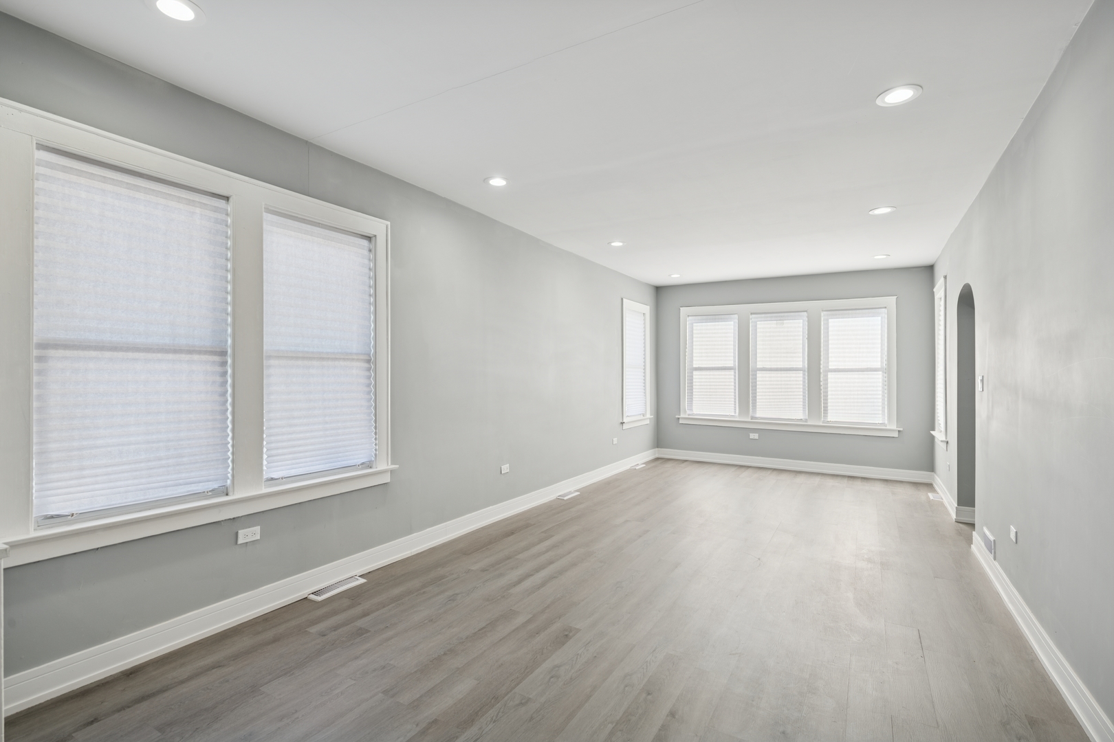 76 East 100th Place Chicago IL 60628