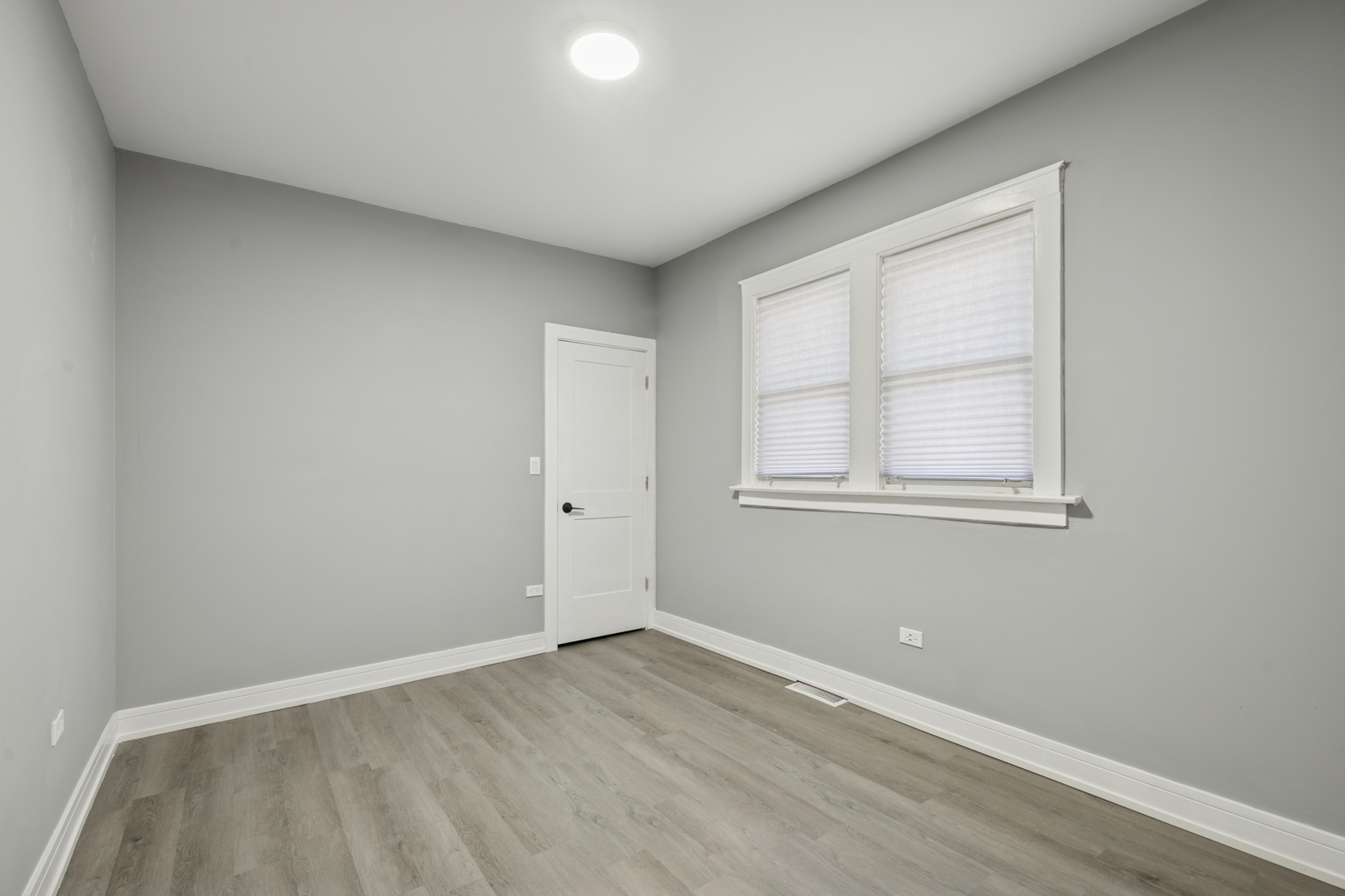 76 East 100th Place Chicago IL 60628
