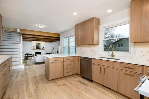 530 Cumberland Trail Elgin IL 60123