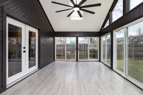 530 Cumberland Trail Elgin IL 60123