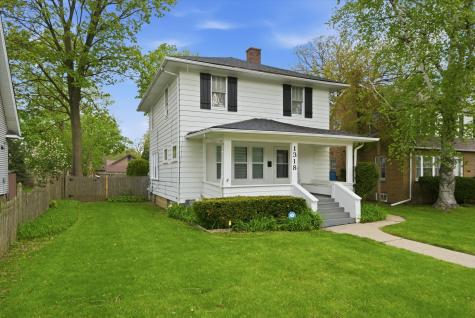 1318 North Jackson Street Waukegan IL 60085