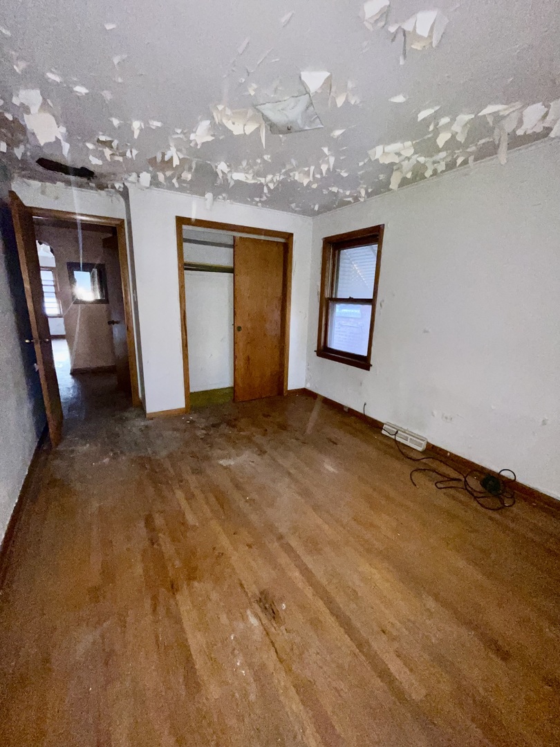 10209 South Vernon Avenue Chicago IL 60628