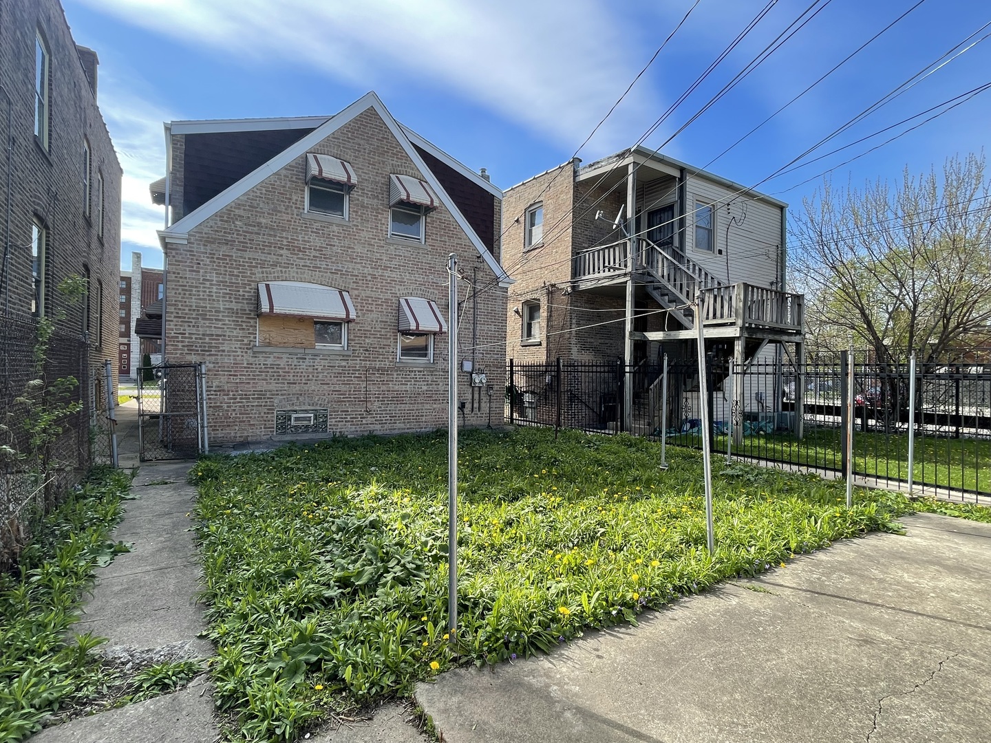 10209 South Vernon Avenue Chicago IL 60628