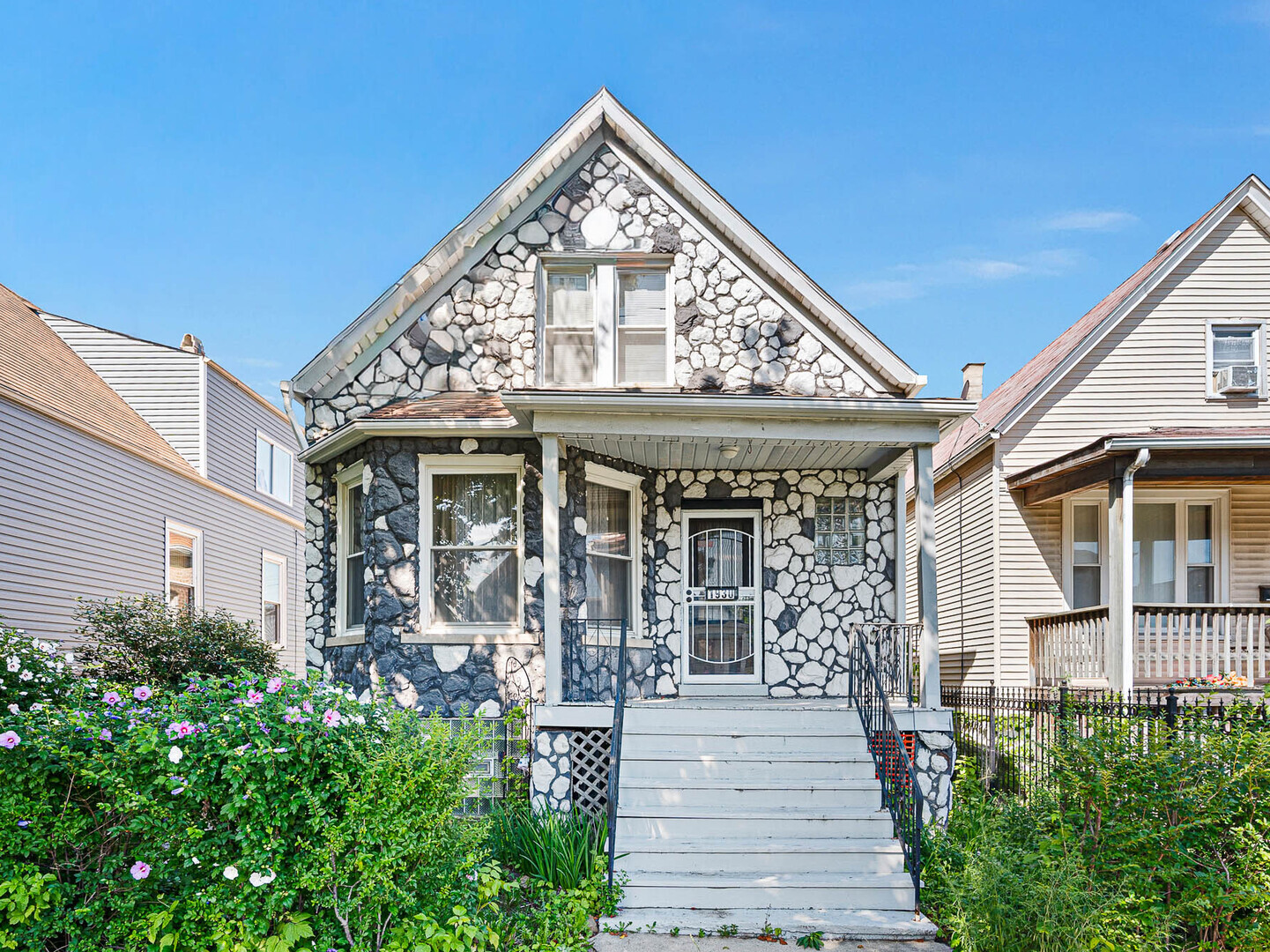 1930 North Kenneth Avenue Chicago IL 60639