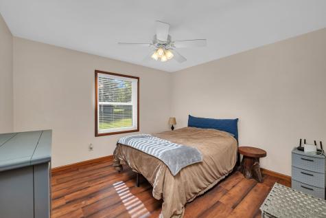 209 North Pine Street Gardner IL 60424