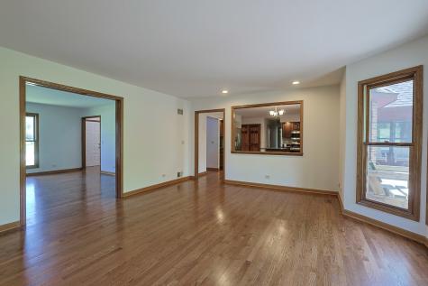 37 Mark Drive Hawthorn Woods IL 60047