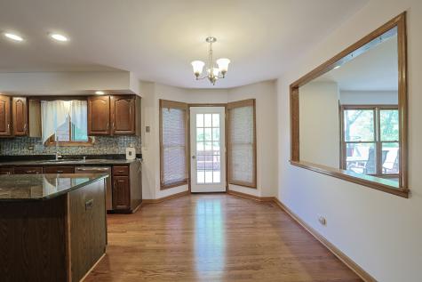 37 Mark Drive Hawthorn Woods IL 60047
