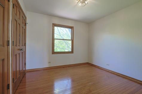 37 Mark Drive Hawthorn Woods IL 60047