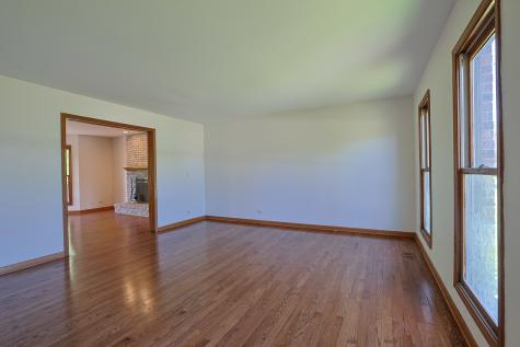 37 Mark Drive Hawthorn Woods IL 60047