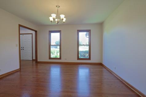 37 Mark Drive Hawthorn Woods IL 60047