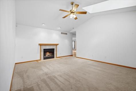 2506 Timberview Drive Bloomington IL 61701