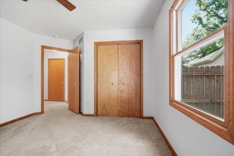 2506 Timberview Drive Bloomington IL 61701