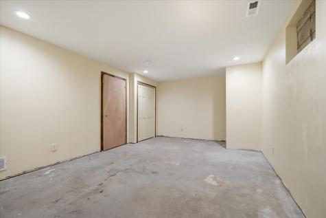 2506 Timberview Drive Bloomington IL 61701