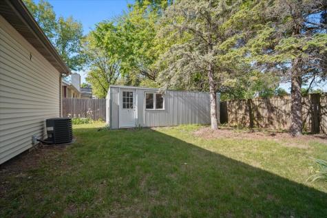 2506 Timberview Drive Bloomington IL 61701