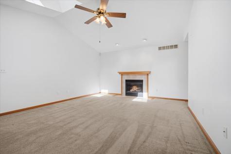 2506 Timberview Drive Bloomington IL 61701