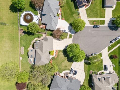 13350 South Jones Court Plainfield IL 60585