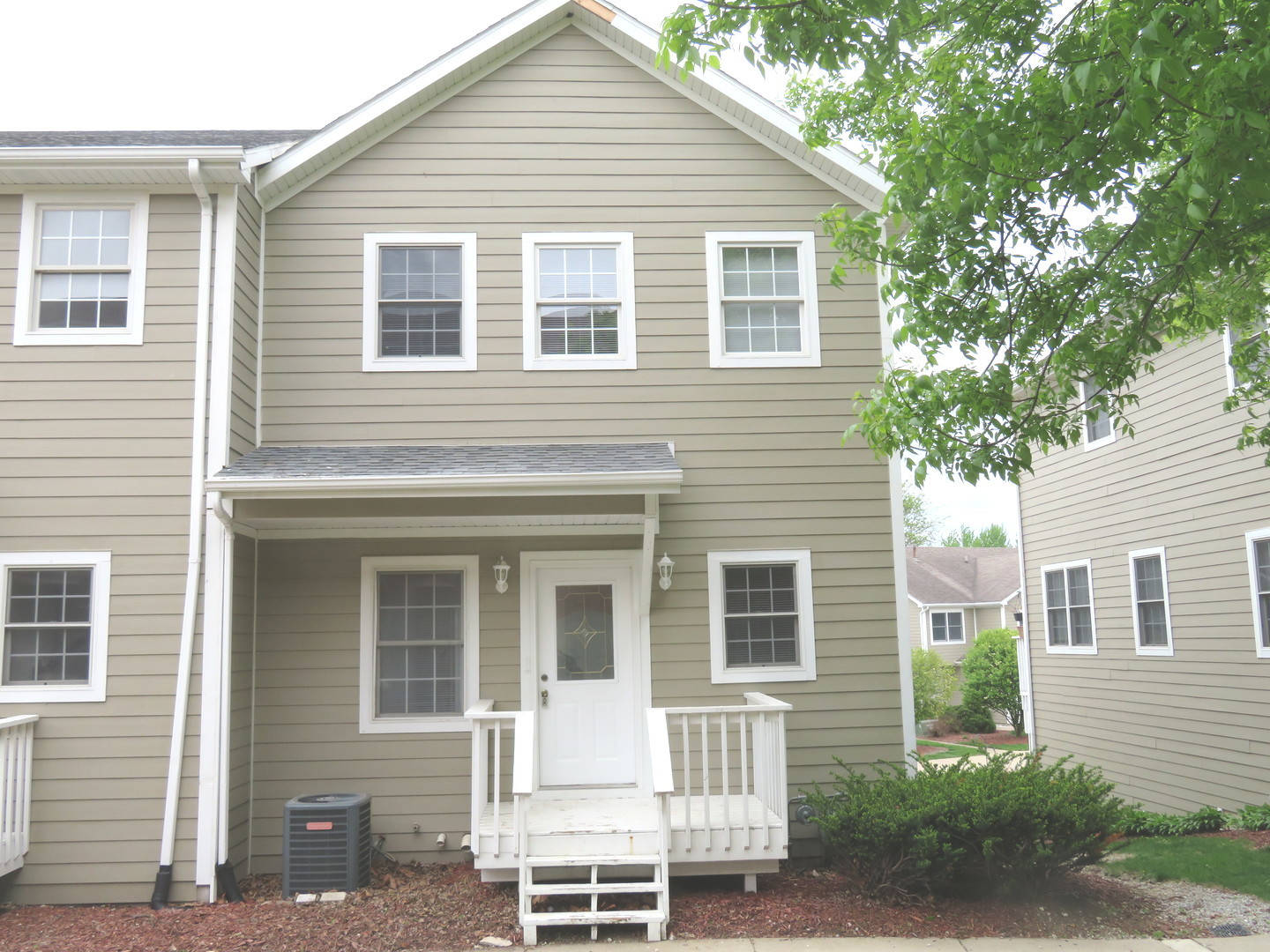 2041 Lisbon Road Morris IL 60450