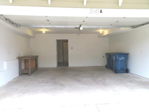 2041 Lisbon Road Morris IL 60450