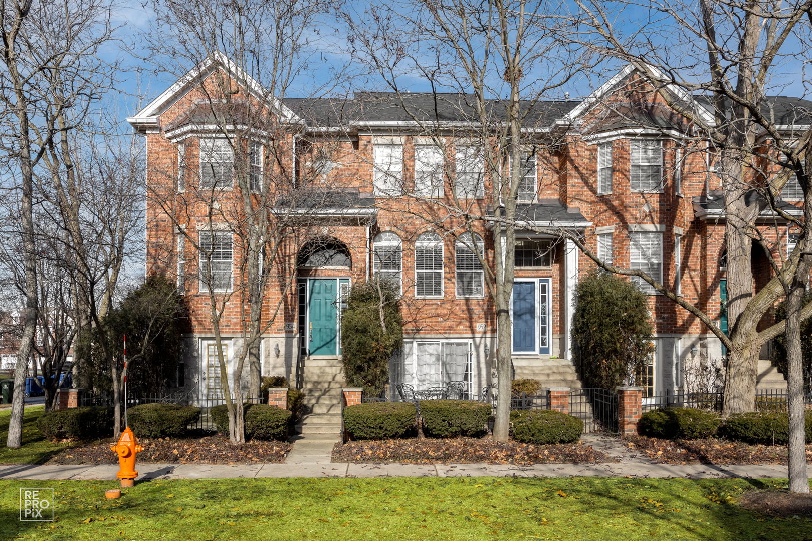 Naperville IL, 954 Shandrew Drive