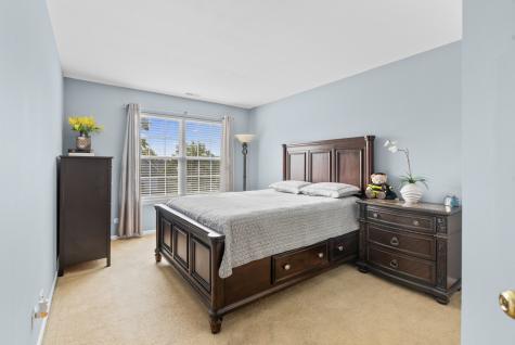 1896 Sedgegrass Trail Aurora IL 60504