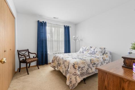 1896 Sedgegrass Trail Aurora IL 60504