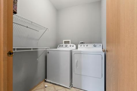 1896 Sedgegrass Trail Aurora IL 60504