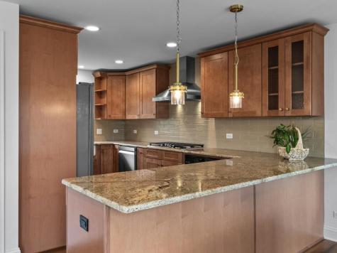 4520 West Shore Drive Wonder Lake IL 60097