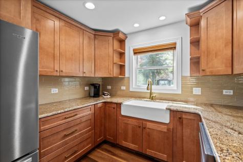 4520 West Shore Drive Wonder Lake IL 60097