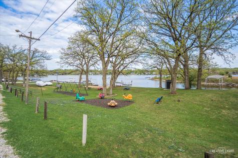 4520 West Shore Drive Wonder Lake IL 60097