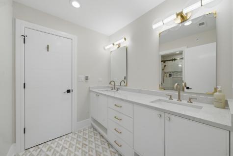 4029 Suffield Court Skokie IL 60076