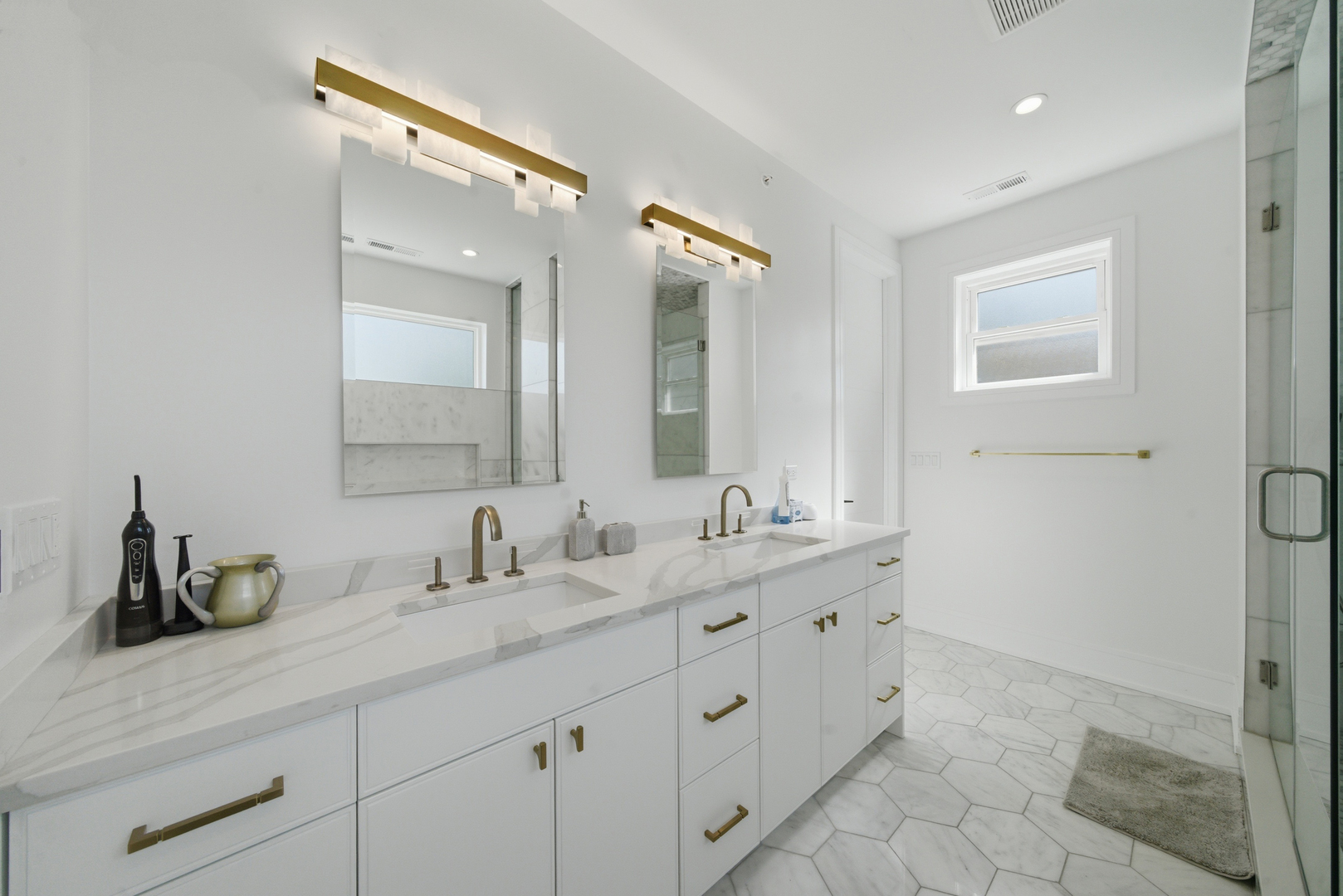 4029 Suffield Court Skokie IL 60076