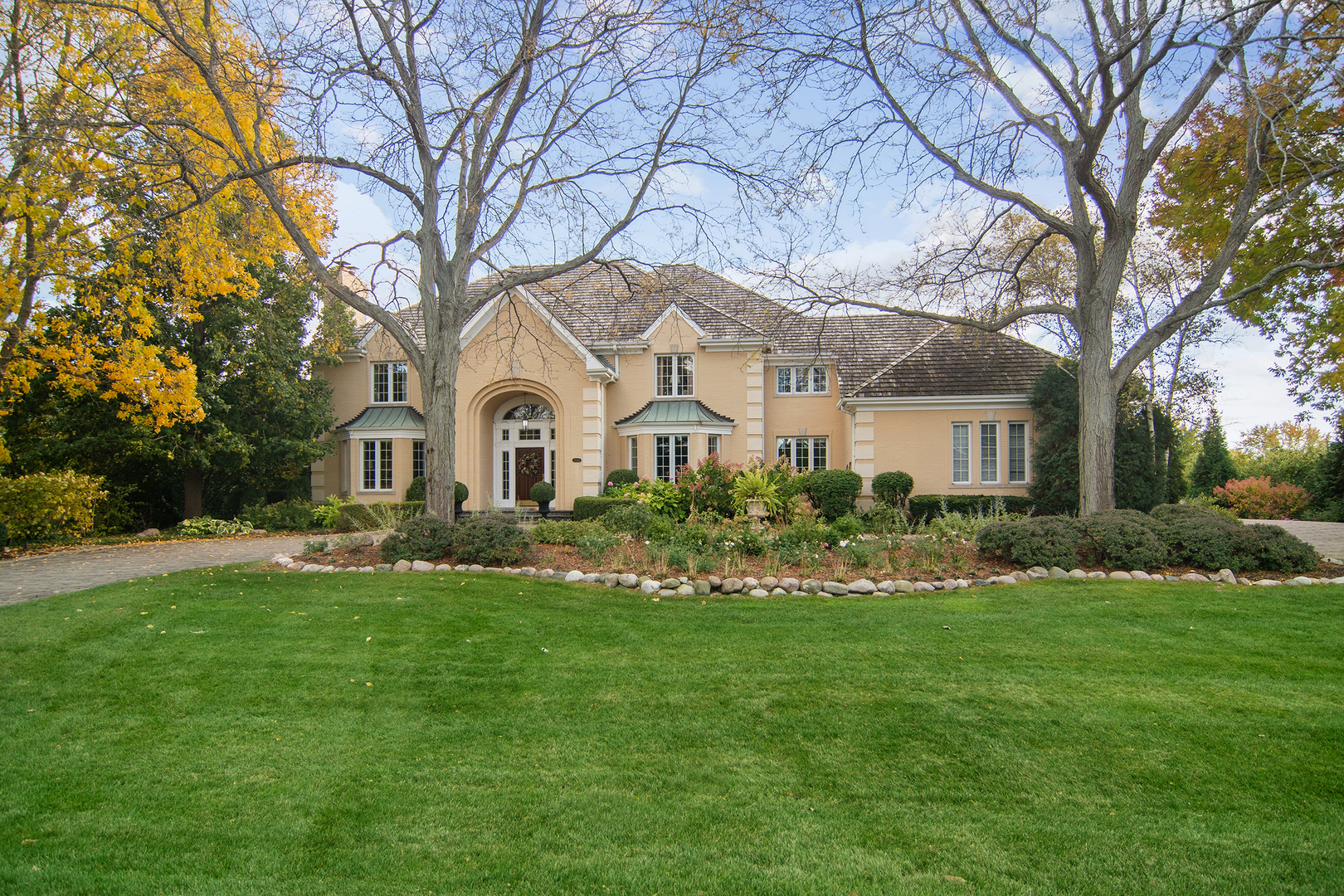 1520 Macalpin Circle Inverness IL 60010