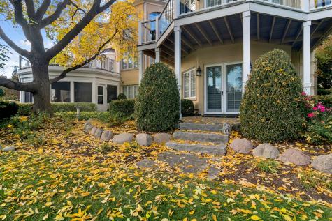 1520 Macalpin Circle Inverness IL 60010