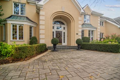 1520 Macalpin Circle Inverness IL 60010