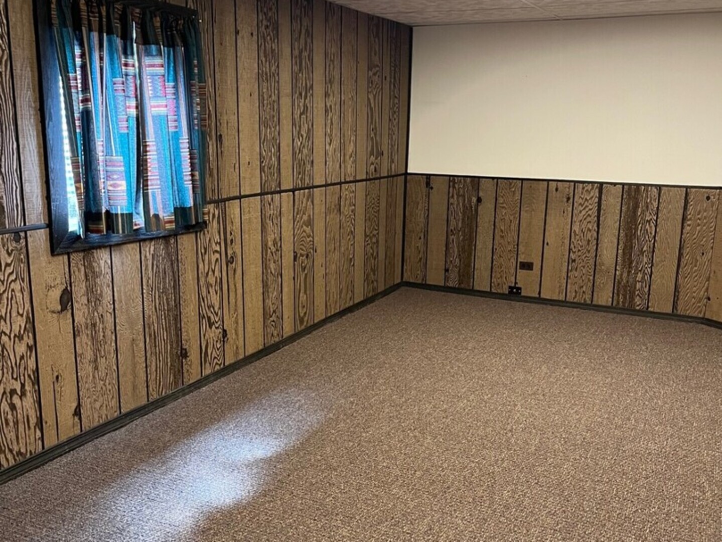 1690 Darwin Court Wheaton IL 60189