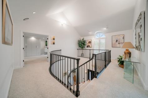 1710 Galloway Circle Inverness IL 60010