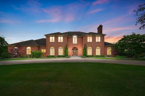 1710 Galloway Circle Inverness IL 60010