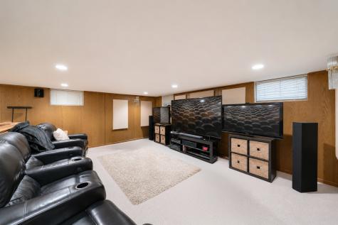 1710 Galloway Circle Inverness IL 60010