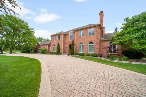 1710 Galloway Circle Inverness IL 60010