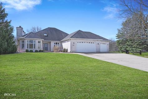 365 East Pine Meadow Court Morris IL 60450
