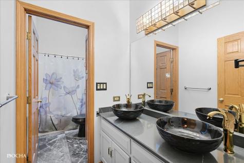 365 East Pine Meadow Court Morris IL 60450