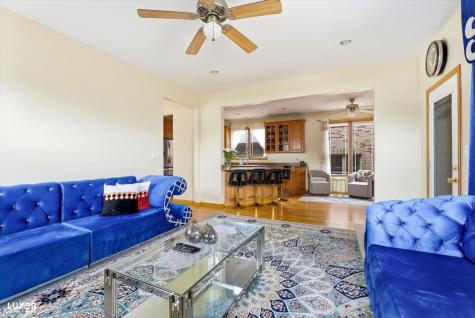 5900 West 90th Street Oak Lawn IL 60453