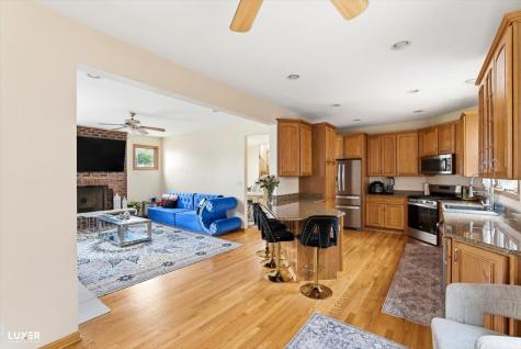 5900 West 90th Street Oak Lawn IL 60453