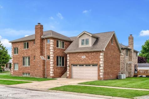 5900 West 90th Street Oak Lawn IL 60453