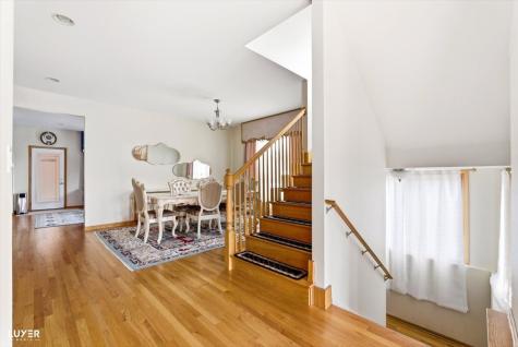 5900 West 90th Street Oak Lawn IL 60453
