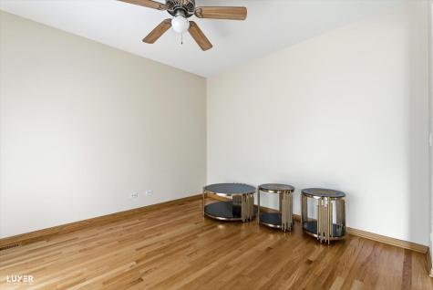 5900 West 90th Street Oak Lawn IL 60453