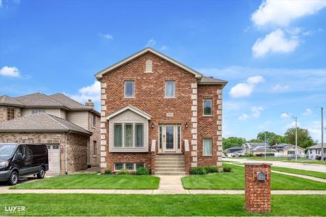 5900 West 90th Street Oak Lawn IL 60453