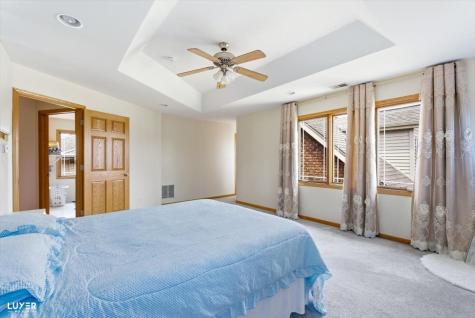 5900 West 90th Street Oak Lawn IL 60453